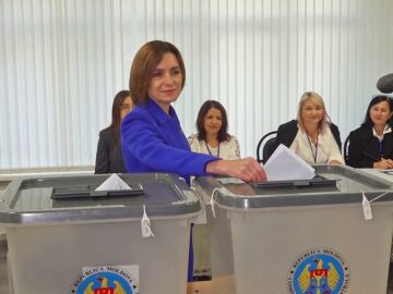 Maia Sadun votando 