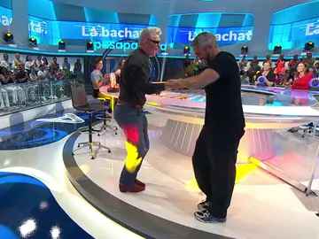 ‘La bachata’ de Roberto Leal con Txabi Franquesa: “La gente tardará en olvidarlo” ‘La bachata’ de Roberto Leal con Txabi Franquesa: “La gente tardará en olvidarlo”