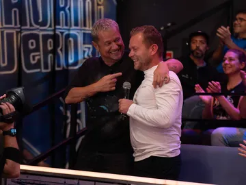 ¡Un parecido increíble! El Monaguillo conoce a su doble en El Hormiguero ¡Un parecido increíble! El Monaguillo conoce a su doble en El Hormiguero