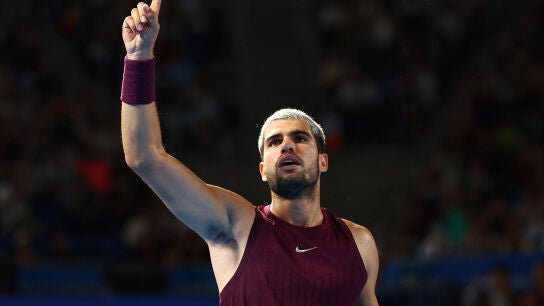 Carlos Alcaraz celebra un punto en el duelo ante Casper Ruud