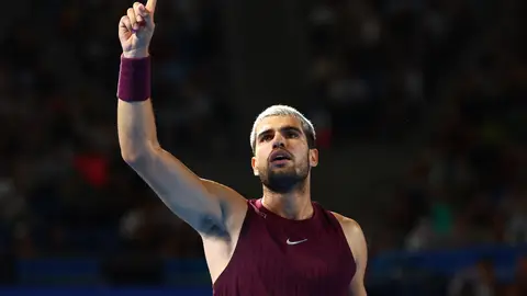Carlos Alcaraz celebra un punto en el duelo ante Casper Ruud Carlos Alcaraz celebra un punto en el duelo ante Casper Ruud