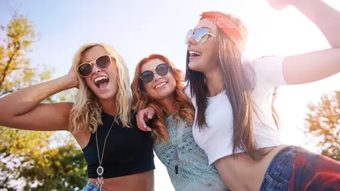 Tres amigas Tres amigas