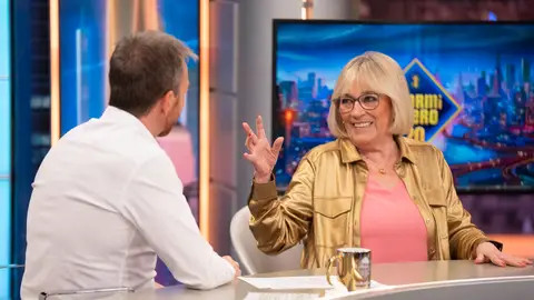 El motivo por el que Carmen Maura ha aceptado su primer desnudo en el cine: "Ahora me da todo igual" El motivo por el que Carmen Maura ha aceptado su primer desnudo en el cine: "Ahora me da todo igual"