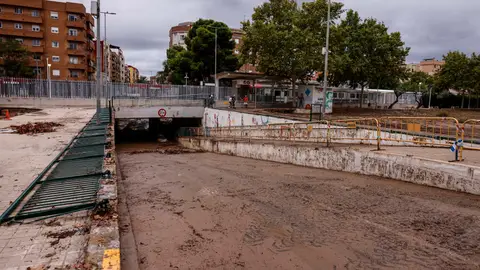 El túnel de al lado del barranco de La Saleta con lodo por las fuertes lluvias, a 29 de septiembre de 2025, en Aldaia, Valencia, Comunidad Valenciana (España) El túnel de al lado del barranco de La Saleta con lodo por las fuertes lluvias, a 29 de septiembre de 2025, en Aldaia, Valencia, Comunidad Valenciana (España)