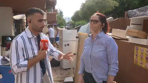 Enfado de una vecina en Ibiza Enfado de una vecina en Ibiza