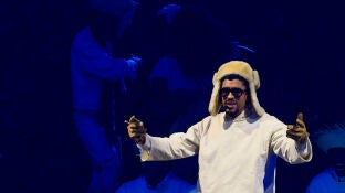 Bad Bunny durante un concierto en Puerto Rico