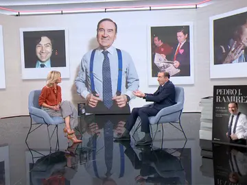 "Espejo Público entrevista a Pedro J. Ramírez "Espejo Público entrevista a Pedro J. Ramírez