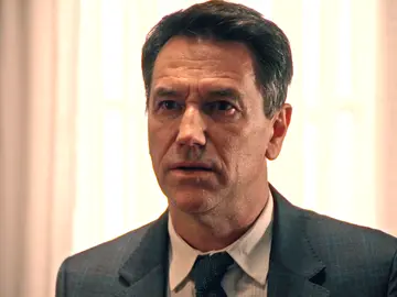 Gabriel, confundido descubre una inesperada noticia: ¡Begoña le cuenta que está esperando un hijo suyo! Gabriel, confundido descubre una inesperada noticia: ¡Begoña le cuenta que está esperando un hijo suyo!