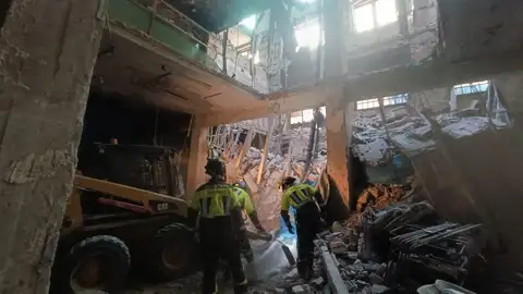 Imagen de la situación después del derrumbe Imagen de la situación después del derrumbe