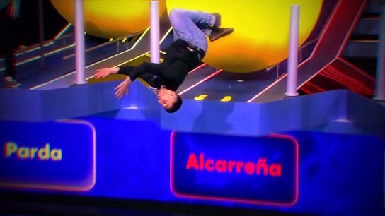 Un salto mortal y otro en bomba: todas las ca&iacute;das del sexto programa de Juego de pelotas