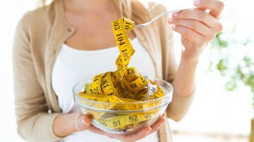 ¿Cuántas calorías hay que comer?