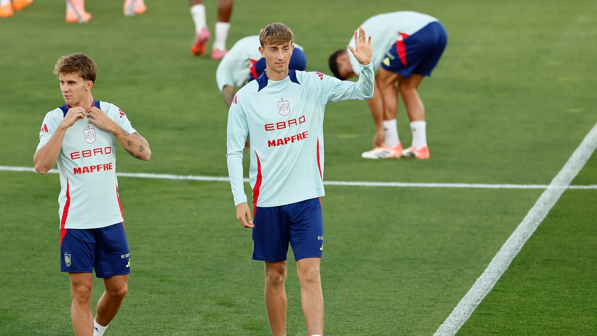 Dean Huijsen durante la concentración con la selección española Dean Huijsen durante la concentración con la selección española