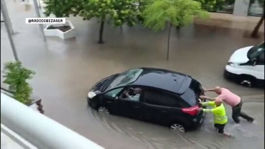 Lluvias, cortes y medidas de precauci&oacute;n en Ibiza