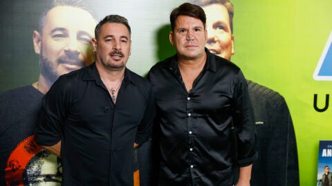 Andy y Lucas atienden a los medios antes de su último concierto juntos