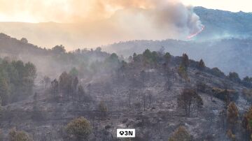 Marga y Javier: los vecinos que poco a poco han conseguido recuperar su vida tras el fuego