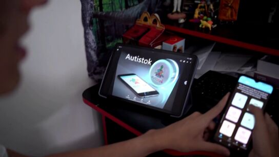 Un joven con autismo desarrolla una app para gestionar sus emociones y organizar el d&iacute;a a d&iacute;a