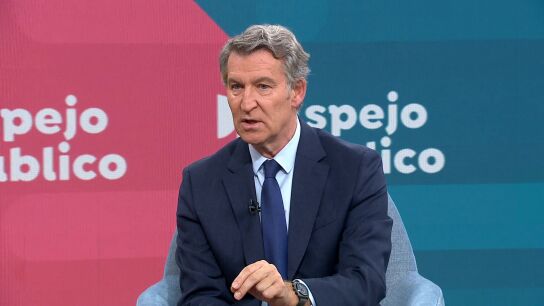 Feij&oacute;o en espejo p&uacute;blico