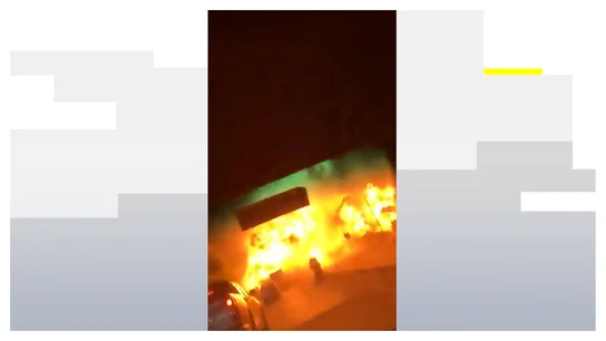 La explosión vista desde un coche La explosión vista desde un coche