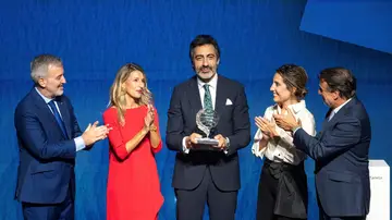 Juan del Val, ganador del Premio Planeta Juan del Val, ganador del Premio Planeta