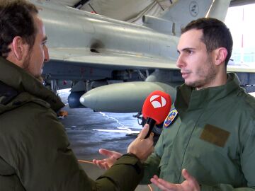 Un piloto del Ejército del Aire en Lituania declara a Antena 3 Noticias