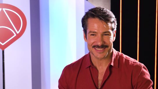 Alejandro Albarrac&iacute;n confiesa lo que le gustar&iacute;a que le pasase a su personaje en Sue&ntilde;os de libertad: "Ojal&aacute; Pelayo se enamore y deje a las Mafin tranquilas"
