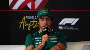Fernando Alonso atiende a los medios antes del GP de Austin Fernando Alonso atiende a los medios antes del GP de Austin