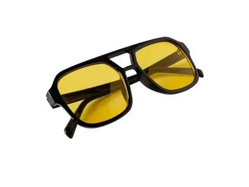 Gafas con cristales amarillos Gafas con cristales amarillos