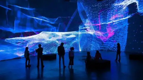 Exposición in situ: Refik Anadol, impulsada por la Inteligencia Artificial, el Museo Guggenheim Bilbao Exposición in situ: Refik Anadol, impulsada por la Inteligencia Artificial, el Museo Guggenheim Bilbao
