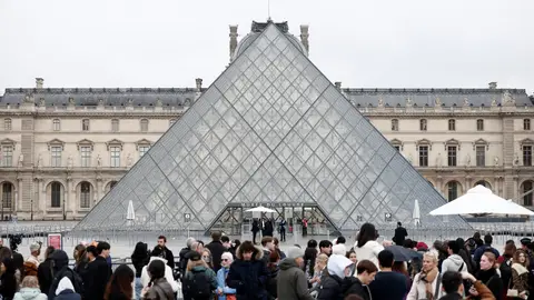 Los 7 minutos que han arrasado el Louvre Los 7 minutos que han arrasado el Louvre