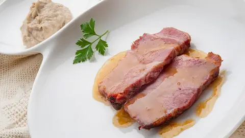 Cabeza de lomo con puré de castañas Cabeza de lomo con puré de castañas