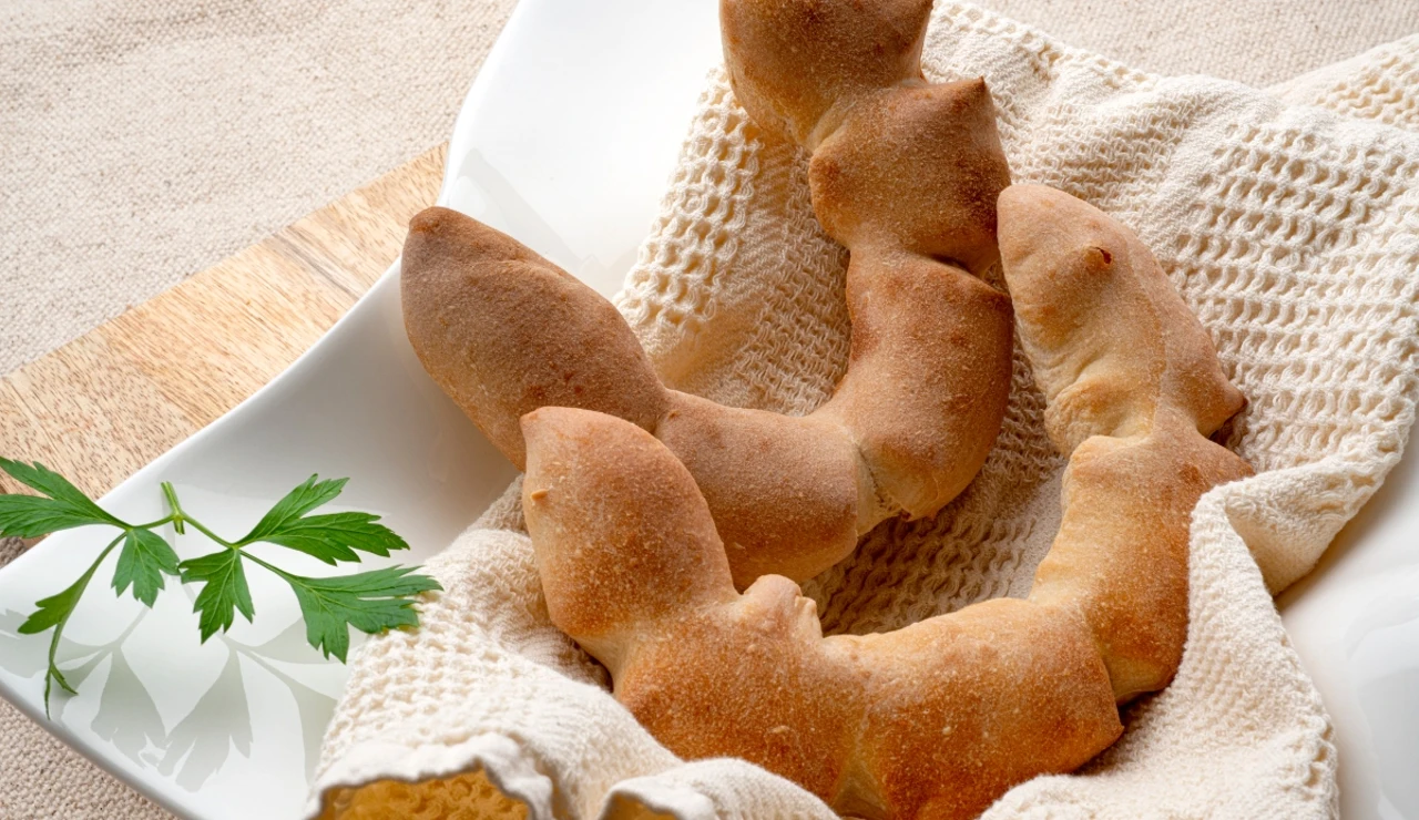 Arguiñano, sobre la receta casera de pan bisáltico: "Es un pan muy gracioso"