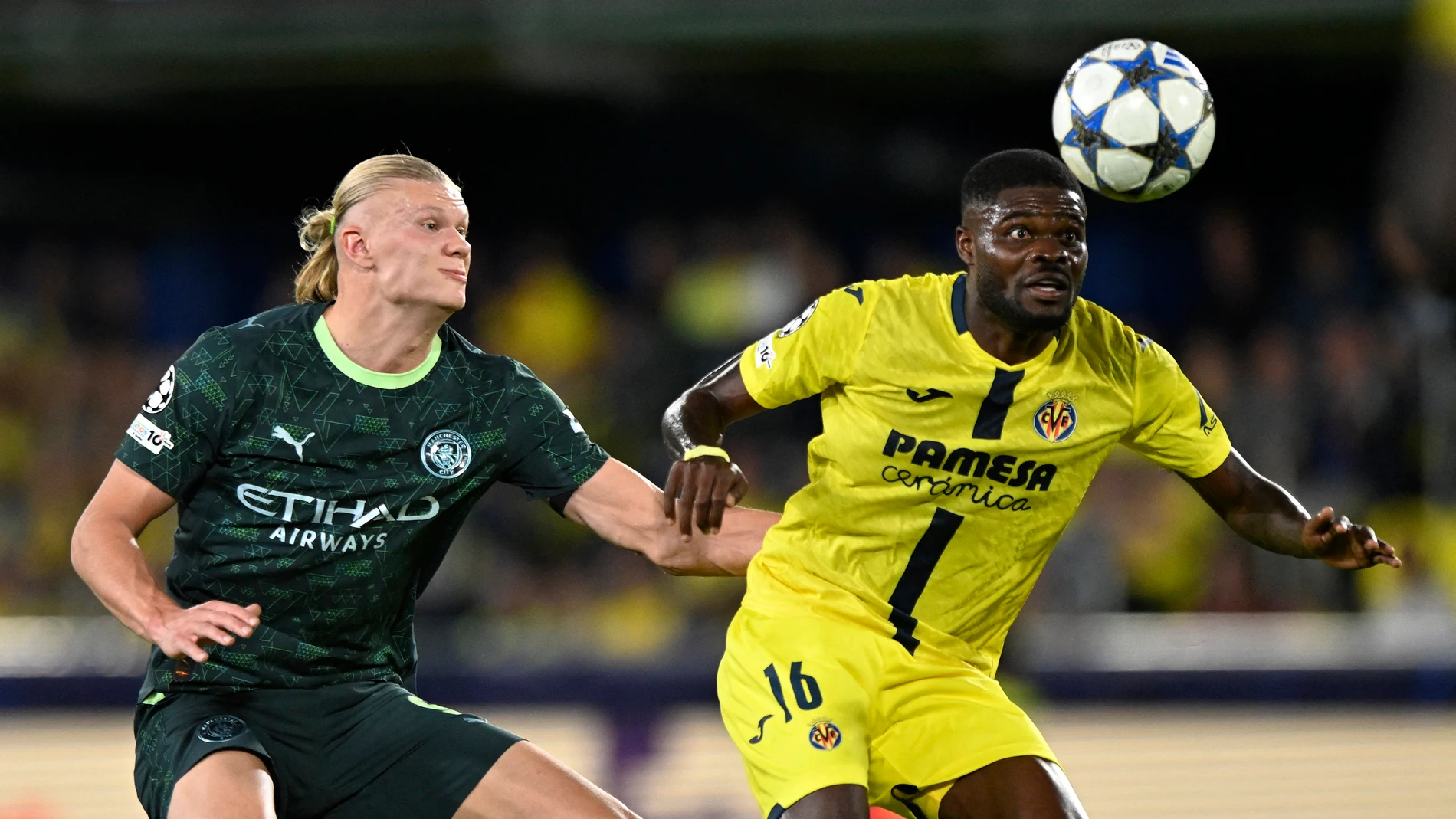 Erling Haaland ante Thomas Partey Erling Haaland ante Thomas Partey