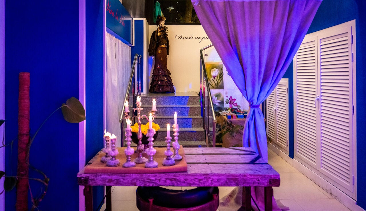 Frida Kahlo Live Art Experience