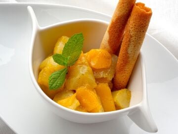 Una merienda saludable o un desayuno delicioso: compota de mango y manzana de Karlos Arguiñano