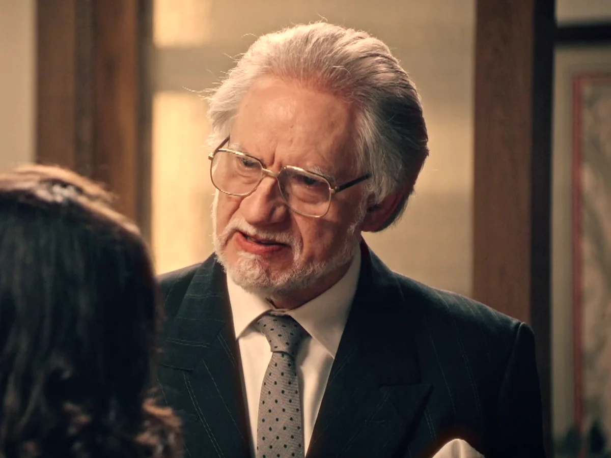 Capítulo 421 de Sueños de libertad; 23 de octubre: Damián termina cediendo y se abre a vender Perfumerías de la Reina