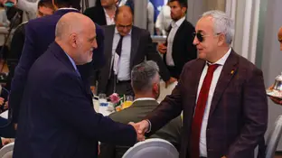 Javier Tebas saluda a Alejandro Blanco Javier Tebas saluda a Alejandro Blanco