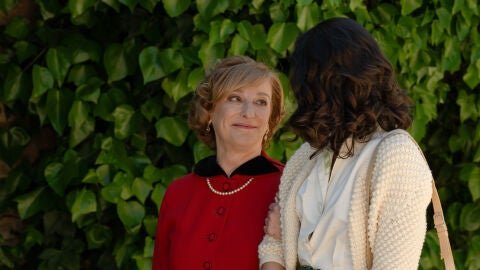 Irene y Cristina en el capítulo 425 de Sueños de libertad 