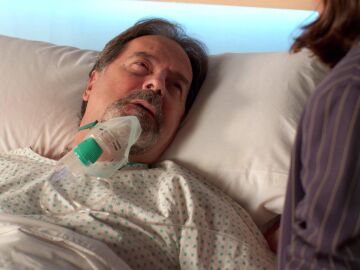 Octavio sobrevive al disparo y recibe la visita de Amanda en el hospital: &ldquo;Perd&oacute;name&rdquo;