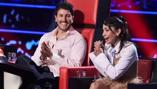 Sebastián Yatra y María Becerra en La Voz