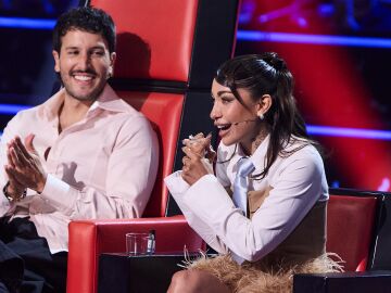 Sebasti&aacute;n Yatra y Mar&iacute;a Becerra en La Voz