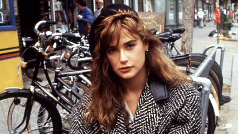 Demi Moore en St. Elmo's Fire en 1985 Demi Moore en St. Elmo's Fire en 1985