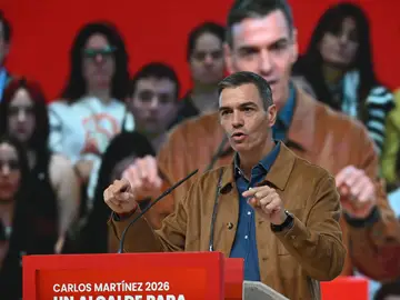 Sánchez responsabiliza a Feijóo y Abascal de sostener a Mazón al frente de la Generalitat tras la "negligente gestión" de la Dana Sánchez responsabiliza a Feijóo y Abascal de sostener a Mazón al frente de la Generalitat tras la "negligente gestión" de la Dana