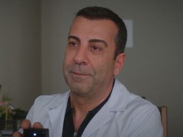  “Quiero hacerme viejo a tu lado”: Tolga le pide matrimonio a Çağla en la declaración más bonita de su vida