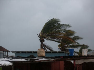 El huracán Melissa alcanza categoría 5 