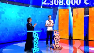 “¡Vaya Rosco!”: Manu y Rosa dejan a todos flipando al acariciar el bote de 2.308.000 euros