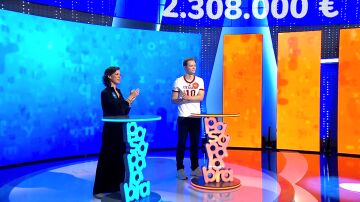 “¡Vaya Rosco!”: Manu y Rosa dejan a todos flipando al acariciar el bote de 2.308.000 euros “¡Vaya Rosco!”: Manu y Rosa dejan a todos flipando al acariciar el bote de 2.308.000 euros