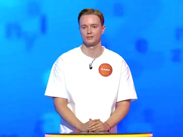 El maravilloso poema de Manu para despedir a los invitados de Pasapalabra: “Sois muy ‘Rickyños’” El maravilloso poema de Manu para despedir a los invitados de Pasapalabra: “Sois muy ‘Rickyños’”