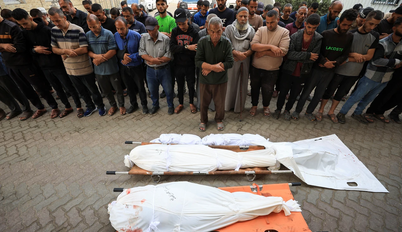 Israel rompe el alto el fuego con nuevos ataques donde han muerto al menos un centenar de personas