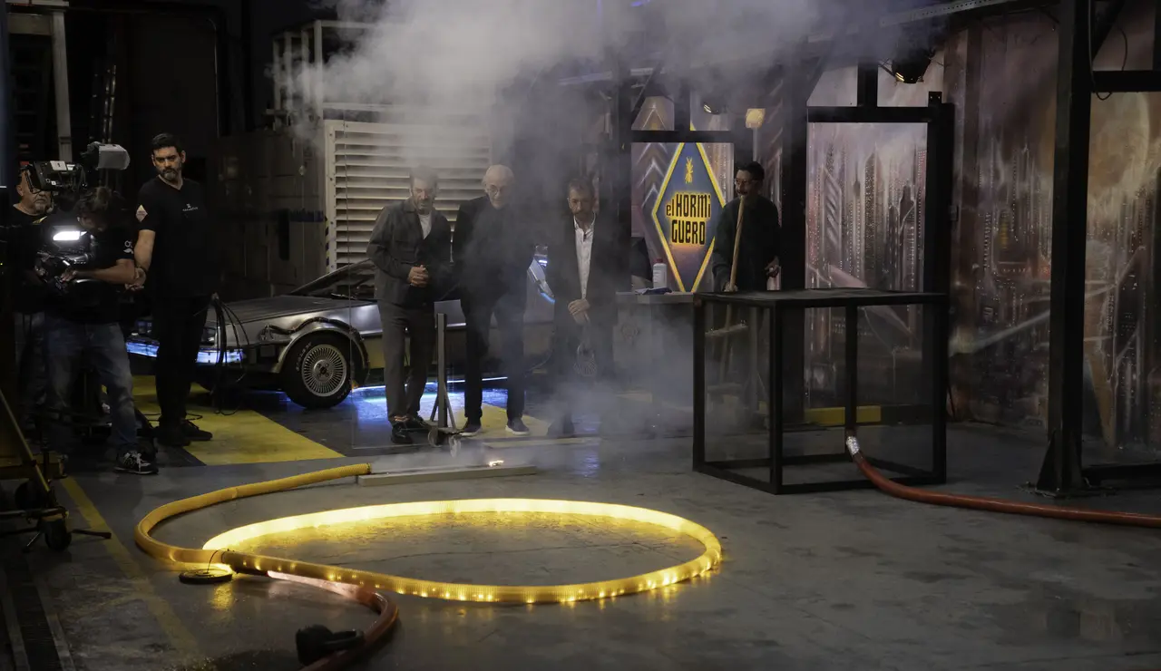 ¡Regreso al 'futubo'! El increíble homenaje de Marron a Christopher Lloyd