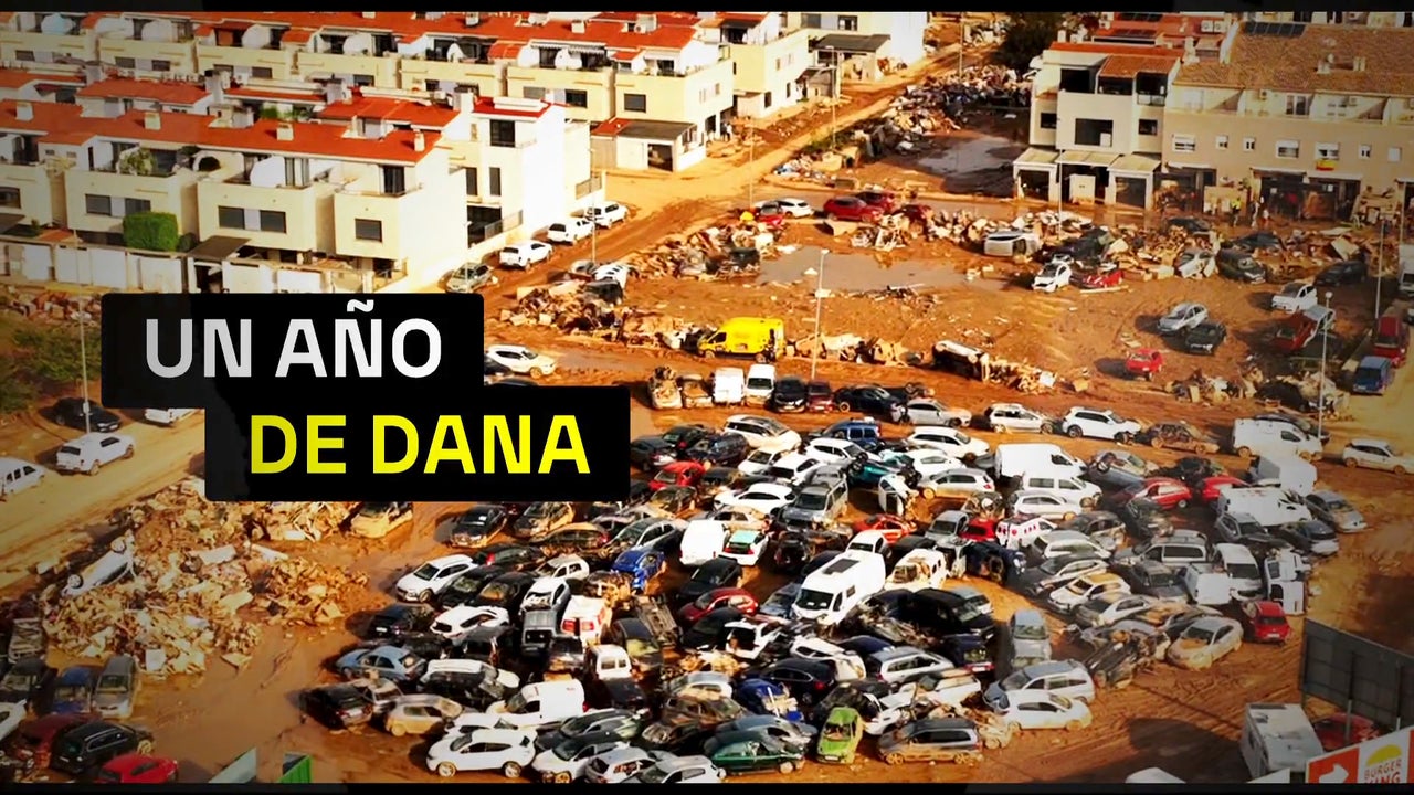 감정과 논란으로 얼룩진 발렌시아의 DANA 희생자 국장 감정과 논란으로 얼룩진 발렌시아의 DANA 희생자 국장